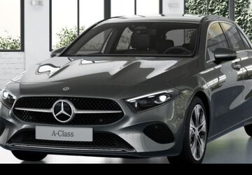 Mercedes-Benz A 180 9.900 km 34.490 &euro; Düsseldorf 40470
