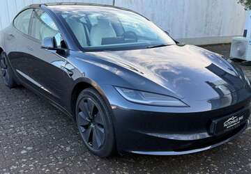 Tesla Model 3 56.589 km 35.950 &euro; Kaarst 41564
