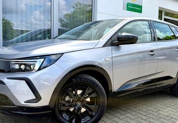 Opel Grandland (X) 10.600 km 25.590 &euro; Viersen 41748