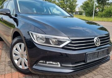 VW Passat 228.000 km 8.900 &euro; Neuss 41468