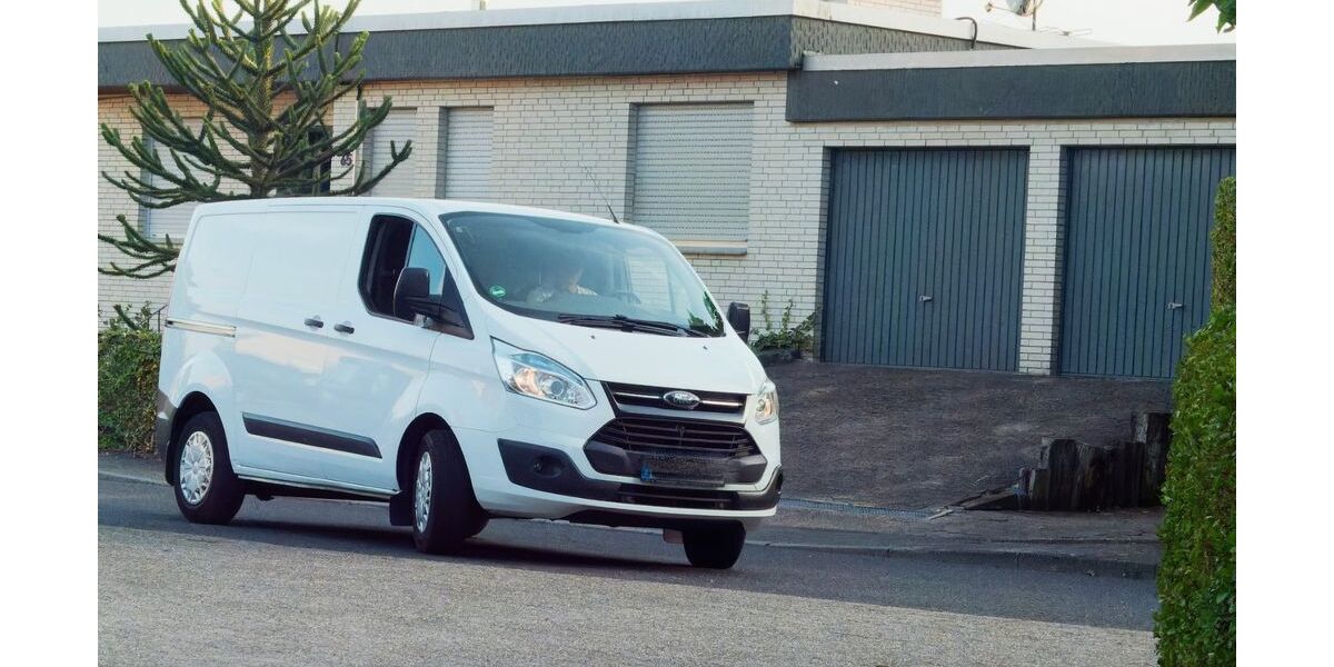 Ford Transit Custom 261.000 km 7.000 &euro; Viersen 41749