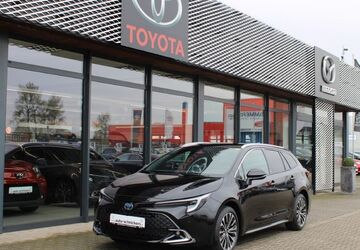 Toyota Corolla 23.284 km 28.491 &euro; Moers 47441