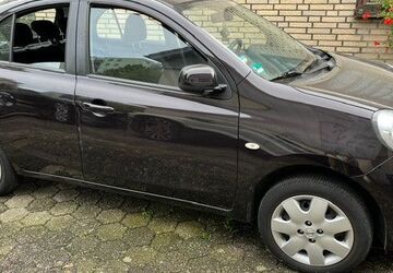 Nissan Micra 24.000 km 5.500 &euro; Düsseldorf 40470