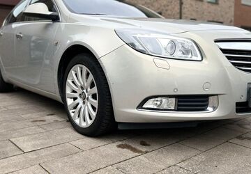 Opel Insignia 105.000 km 6.900 &euro; Mönchengladbach - Odenkirchen 41199