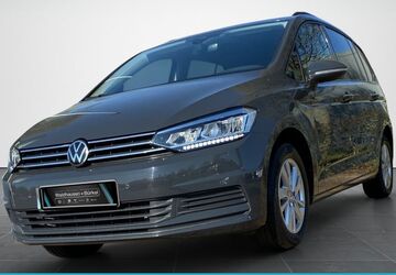VW Touran 103.857 km 19.490 &euro; Viersen 41751