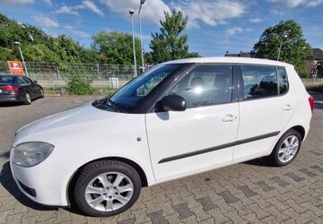 Skoda Fabia 87.000 km 3.950 &euro; Mönchengladbach 41189