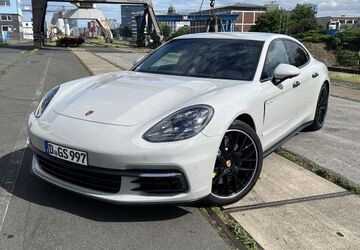 Porsche Panamera 67.500 km 76.900 &euro; Düsseldorf 40227