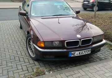 BMW 740 235.000 km 6.500 &euro; Grevenbroich 41515