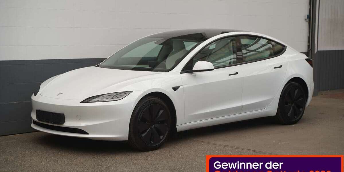 Tesla Model 3 23.004 km 35.950 &euro; Mönchengladbach 41236