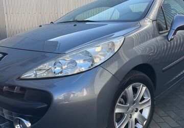 Peugeot 207 122.000 km 2.990 &euro; Viersen 41748