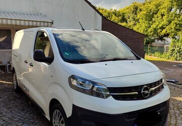 Opel Vivaro 150.000 km 10.500 &euro; Neukirchen-Vluyn 47506