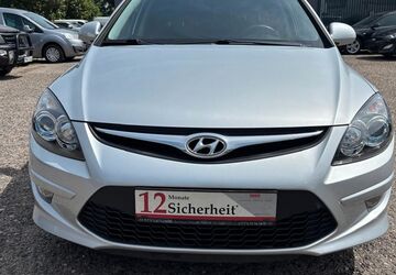 Hyundai i30 185.000 km 3.998 &euro; Kamp-Lintfort 47475