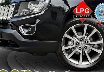 Jeep Compass 113.066 km 11.490 &euro; Düsseldorf 40625