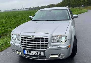 Chrysler 300C 125.000 km 6.900 &euro; Neuss, Stadt 41464