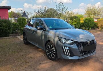 Peugeot 208 32.000 km 12.800 &euro; Mönchengladbach-Nord 41068