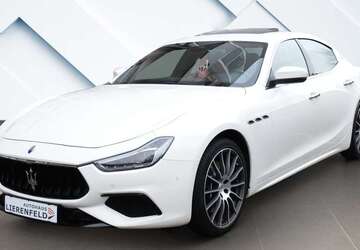 Maserati Ghibli 25.492 km 33.990 &euro; Düsseldorf 40231