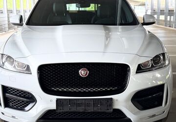 Jaguar F-Pace 187.000 km 15.500 &euro; Düsseldorf 40591