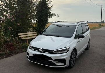 VW Touran 44.000 km 26.790 &euro; Mönchengladbach 41189