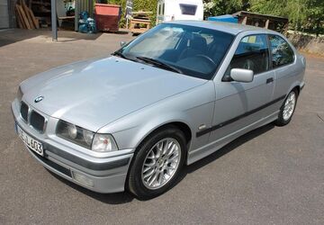 BMW 323 180.000 km 6.999 &euro; Viersen 41751