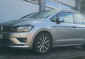 VW Golf Sportsvan 110.000 km 10.999 &euro; Viersen 41749