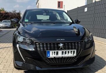 Peugeot 208 48.306 km 11.900 &euro; Brüggen 41379