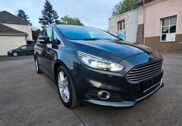Ford S-Max 91.500 km 18.900 &euro; Neuss 41460
