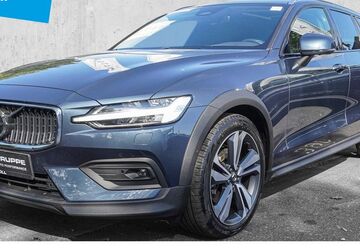 Volvo V60 Cross Country 74.262 km 35.440 &euro; Düsseldorf 40474