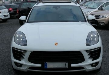 Porsche Macan 49.500 km 38.950 &euro; Mönchengladbach 41063