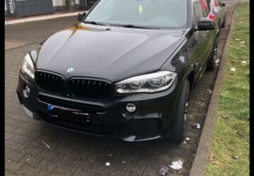BMW X5 131.000 km 22.000 &euro; Neuss 41462