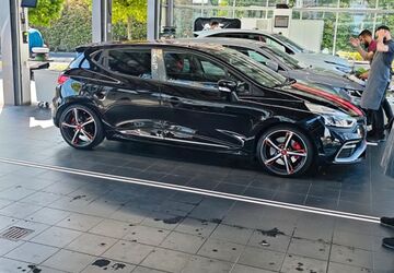 Renault Clio 97.000 km 13.190 &euro; Neuss 41468