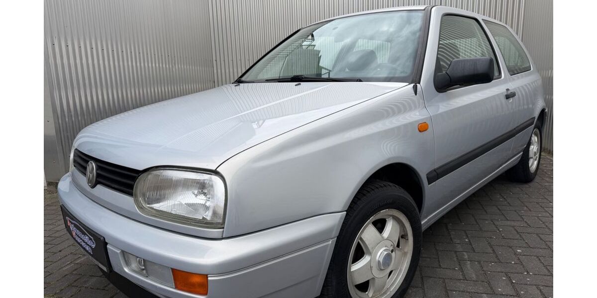 VW Golf 74.651 km 4.990 &euro; Viersen 41748
