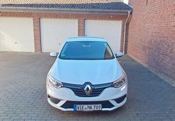 Renault Megane 148.000 km 8.250 &euro; Grefrath 47929
