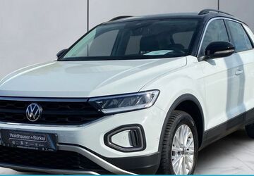 VW T-Roc 7.890 km 25.880 &euro; Viersen 41751