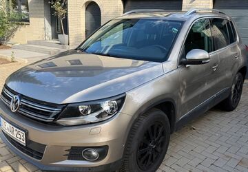 VW Tiguan 163.000 km 10.000 &euro; Viersen 41749