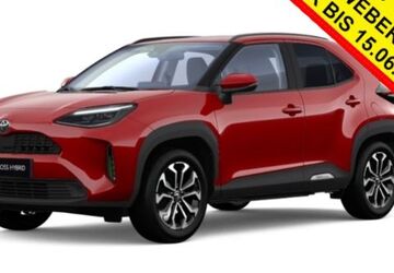 Toyota Yaris Cross 2.451 km 28.480 &euro; Moers 47441