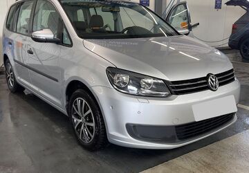 VW Touran 185.400 km 6.800 &euro; Neuss 41464