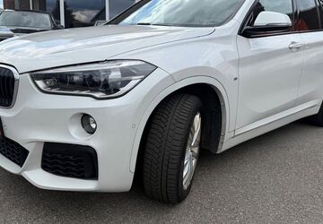 BMW X1 201.600 km 16.880 &euro; Düsseldorf 40549