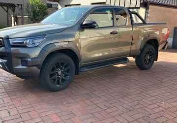 Toyota Hilux 5.955 km 58.500 &euro; Heinsberg 52525