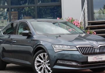 Skoda Superb 148.728 km 17.190 &euro; Neuss 41469