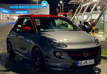 Opel Adam 105.000 km 9.500 &euro; Kaarst 41564
